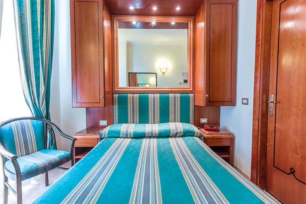 Raeli Hotel Siracusa Rzym Zewnętrze zdjęcie