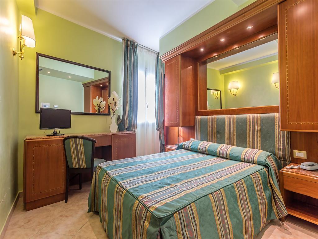 Raeli Hotel Siracusa Rzym Zewnętrze zdjęcie