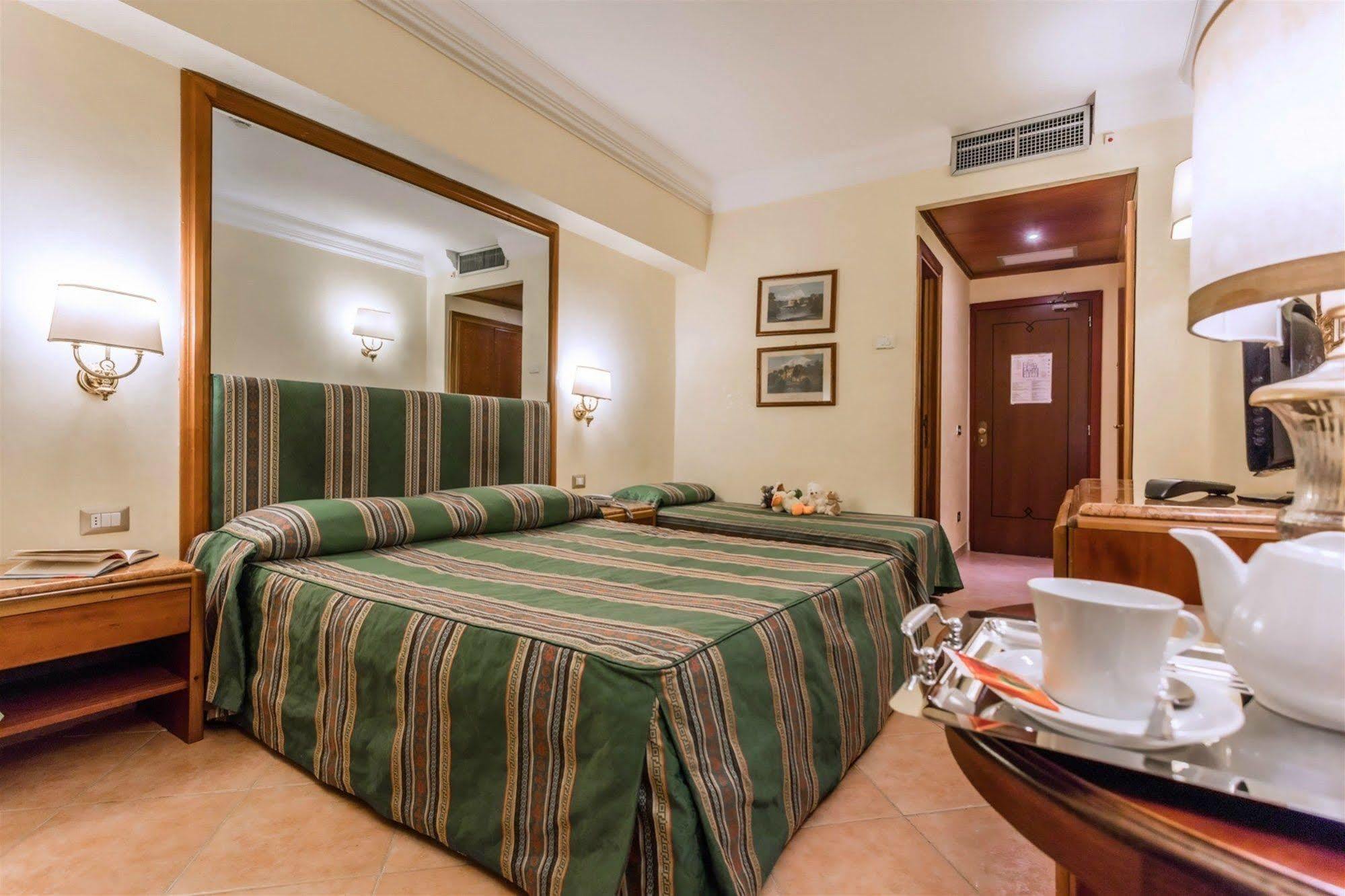 Raeli Hotel Siracusa Rzym Zewnętrze zdjęcie